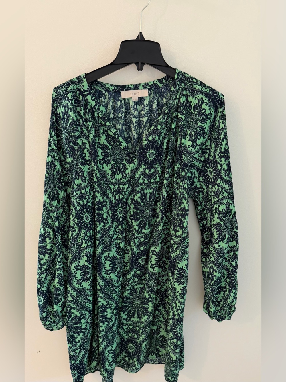 LOFT Women’s Large Long Sleeve Green Medallion Swing Dress